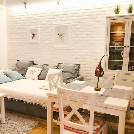 Apartament Luscinia Z 2 Sypialniami Krasków Δωμάτιο φωτογραφία
